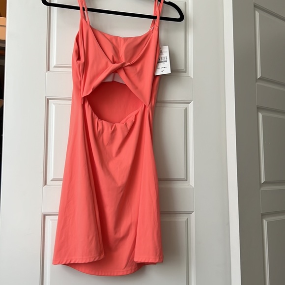 Halara cloudful workout dress - Picture 3 of 3